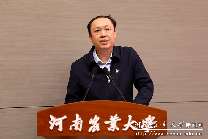 省民政厅社会组织管理局局长王凌霄讲话