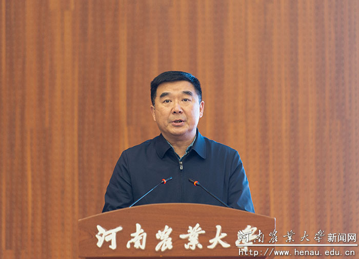 省教育厅党组成员、副厅长、一级巡视员刁玉华讲话