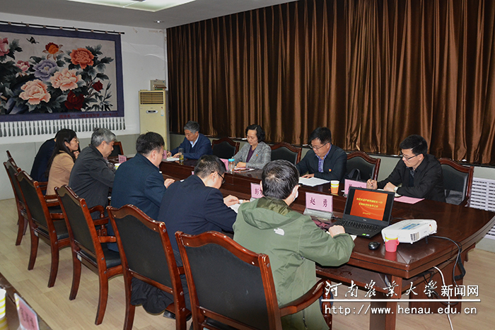 副校长尹新明到林学院调研指导工作