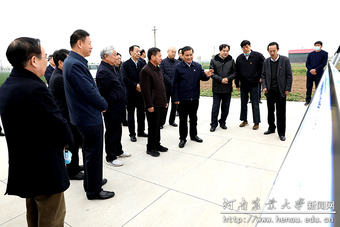 副省长武国定调研科教园区建设情况